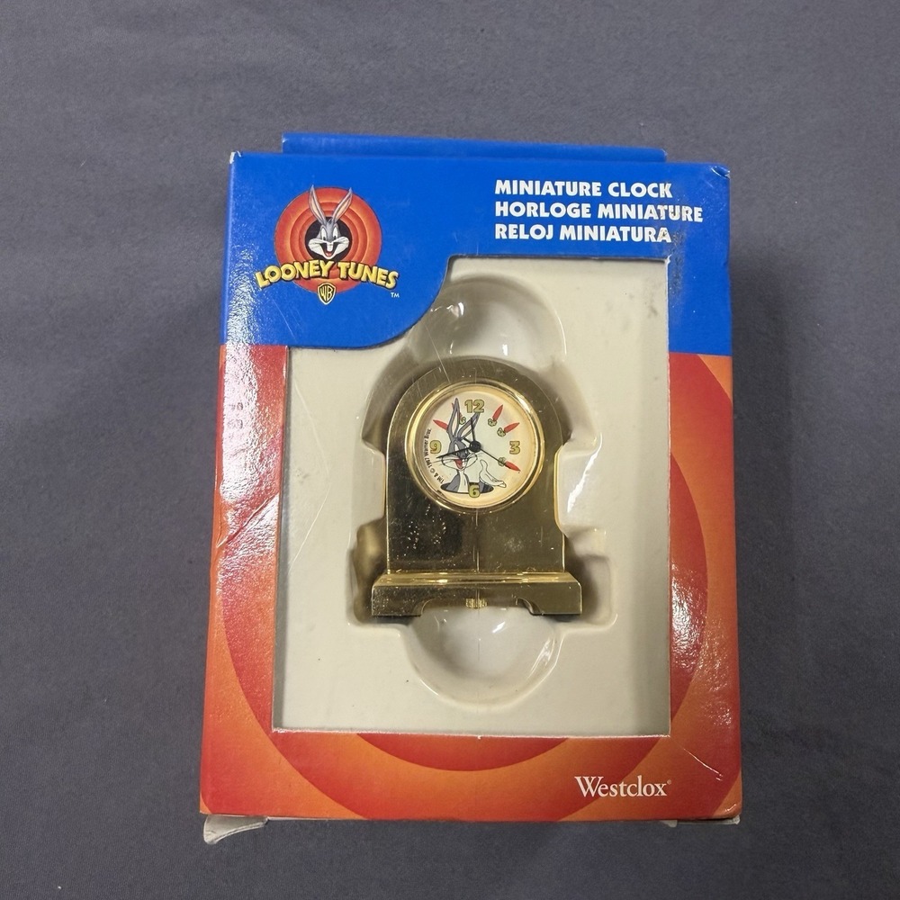 Looney Tunes Miniature Clock Bugs Bunny Westclox New‎ Trinket Tiny Nostalgia